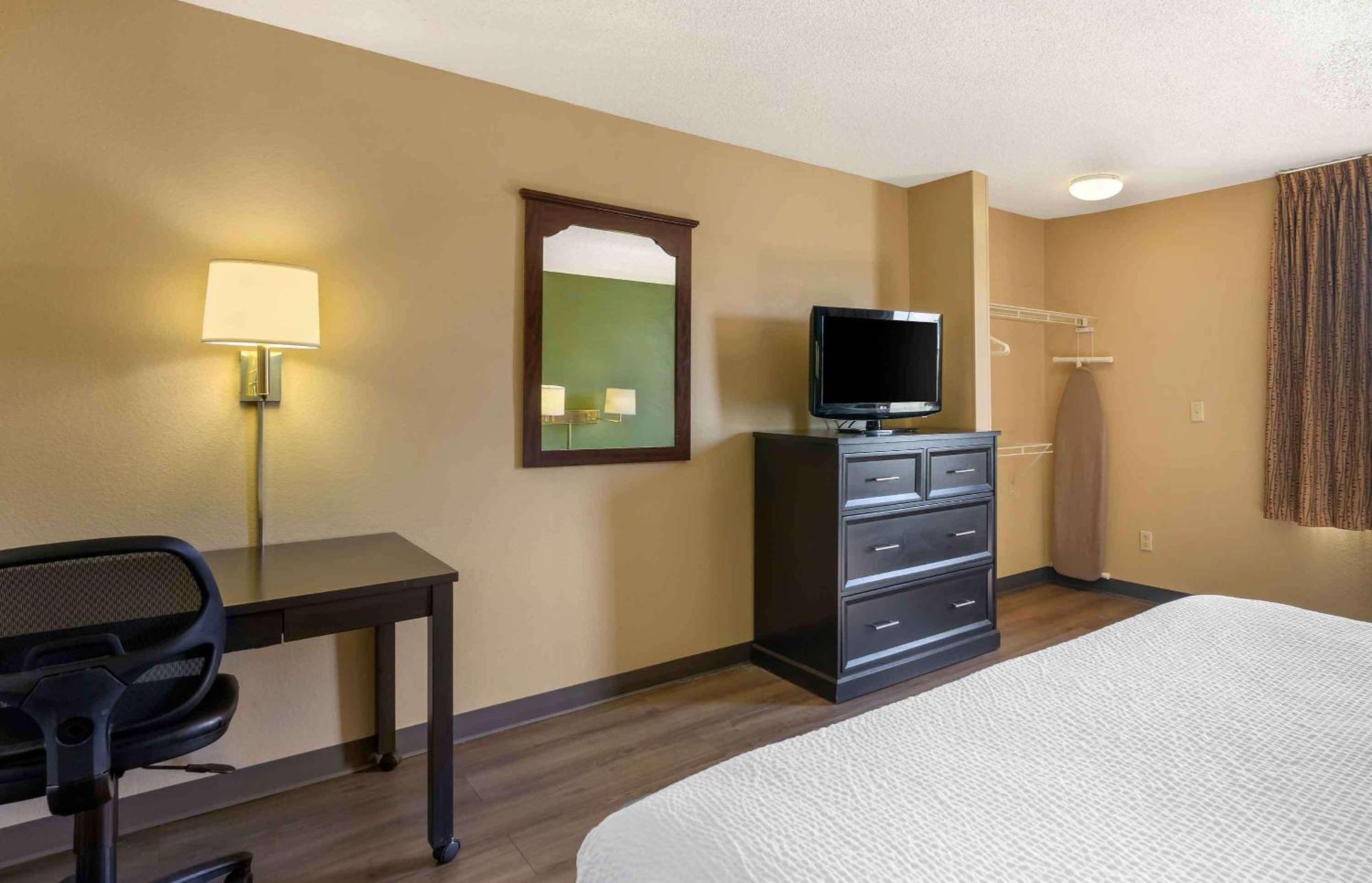 Extended Stay America Suites - Fort Worth - City View Екстериор снимка